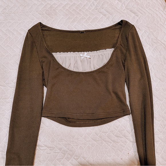 coquette bow tank - Picture 1 of 2